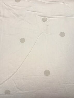 Kate Spade Polka Dot Full size comforter- white/cream with Light Gray Dots